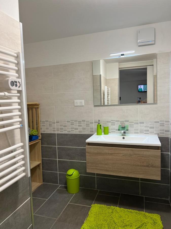 Tres Bel Appartement Bleu Montclar  Kültér fotó