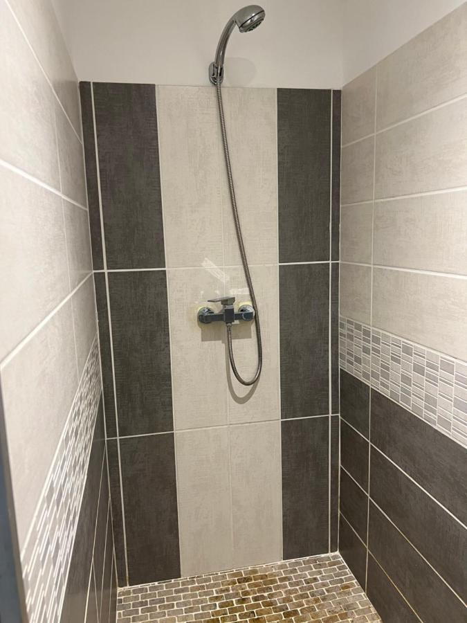 Tres Bel Appartement Bleu Montclar  Kültér fotó